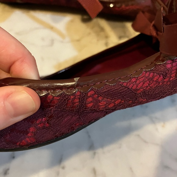 Maroon Lace Ballet Flats w/ Ankle Ribbons, size 7 from Restricted - Picture 6 of 6